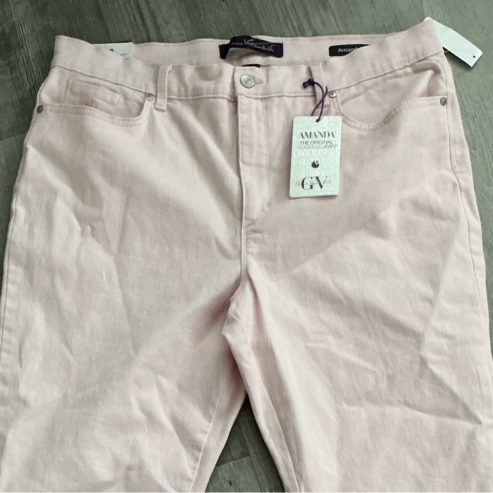Gloria Vanderbilt Amanda Classic Rise Jeans - Picture 3 of 9